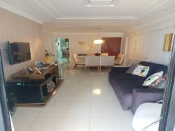 Apartamento para Venda em Vila Velha - 1